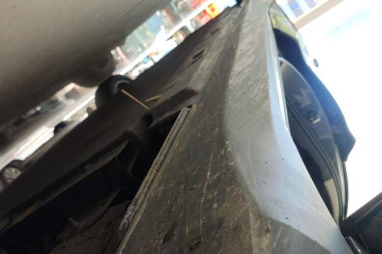 Used Hongqi E-QM5 2023 620km PLUS Right Side Sill