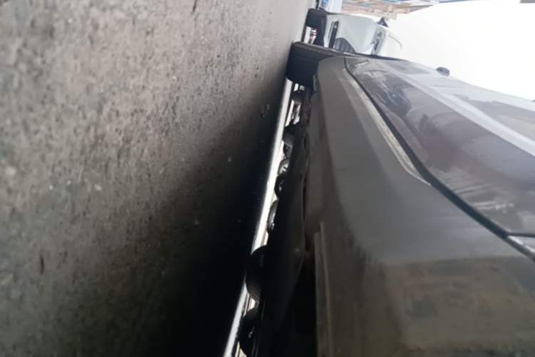 Used Hongqi E-QM5 2023 620km PLUS Right Side Sill