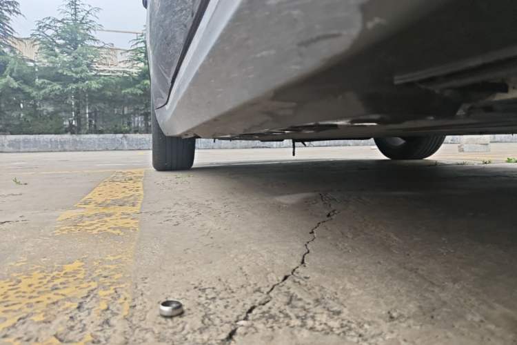 Used Hongqi E-QM5 2023 Revised Version Basic Travel Edition Right Side Sill