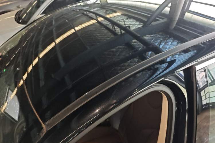 Used Hongqi E-QM5 2023 Revised Version Basic Travel Edition Roof