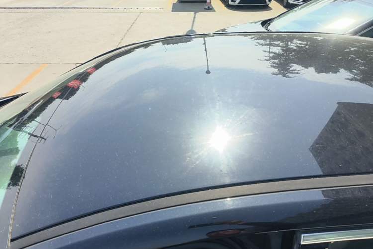 Used Hongqi E-QM5 2023 Base Travel Edition Roof