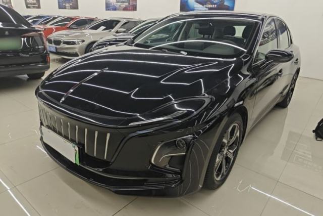 Hongqi E-QM5 2023 Revised Version Basic Travel Edition с пробегом