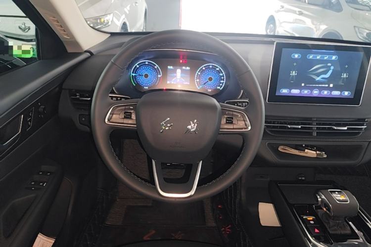 Used Hongqi E-QM5 2023 Revised Version Basic Travel Edition Steering Wheel