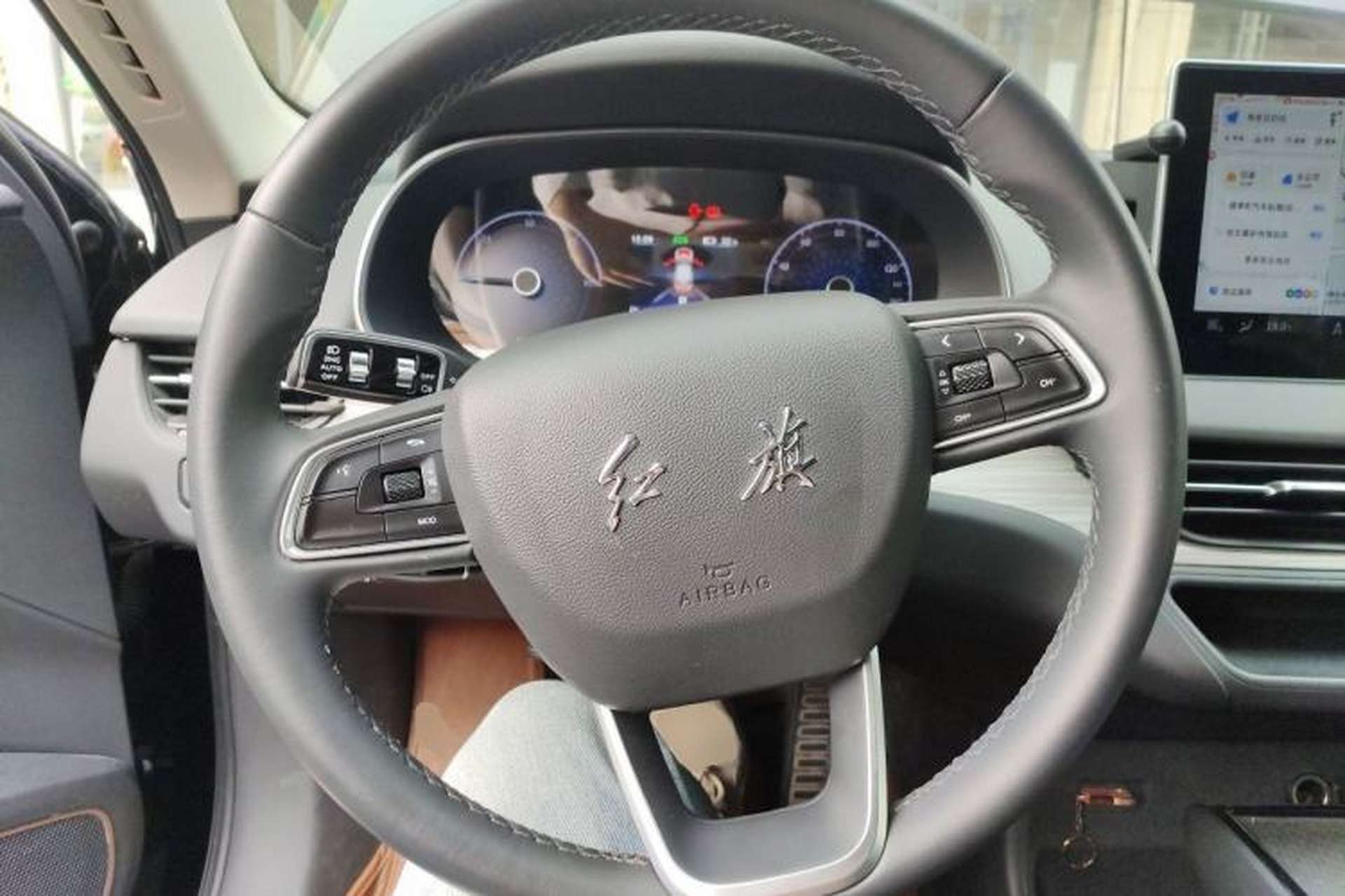 Used Hongqi E-QM5 2023 620km PLUS Steering Wheel