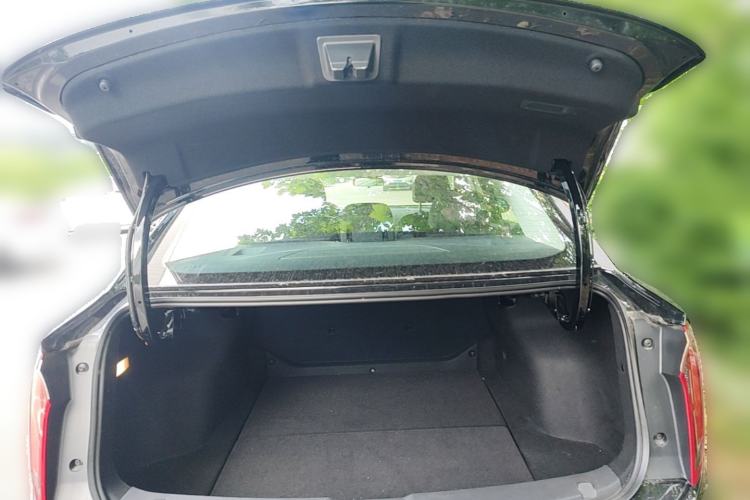 Used Hongqi E-QM5 2023 Revised Version Basic Travel Edition Trunk