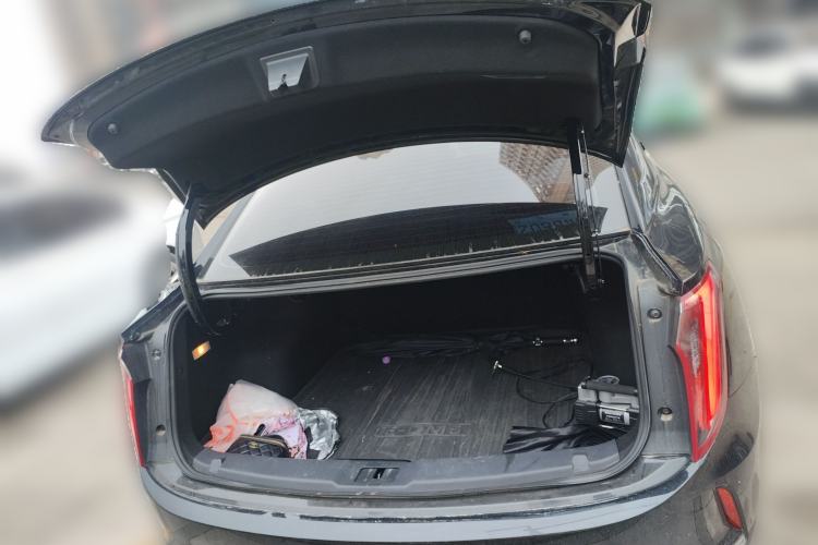 Used Hongqi E-QM5 2023 Base Travel Edition Trunk