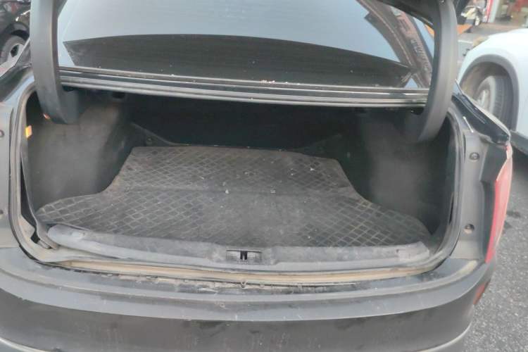 Used Hongqi E-QM5 2023 620km PLUS Trunk