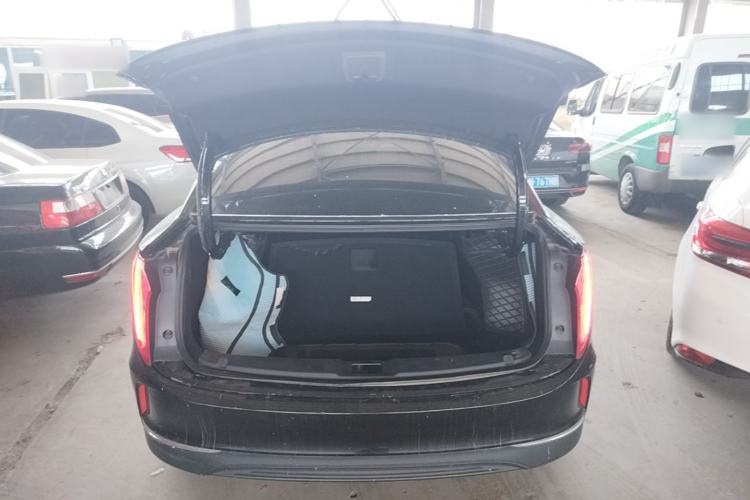 Used Hongqi E-QM5 2023 Base Travel Edition Trunk