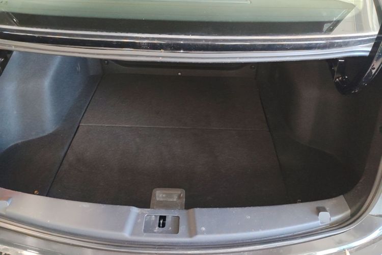 Used Hongqi E-QM5 2023 Revised Version Basic Travel Edition Trunk