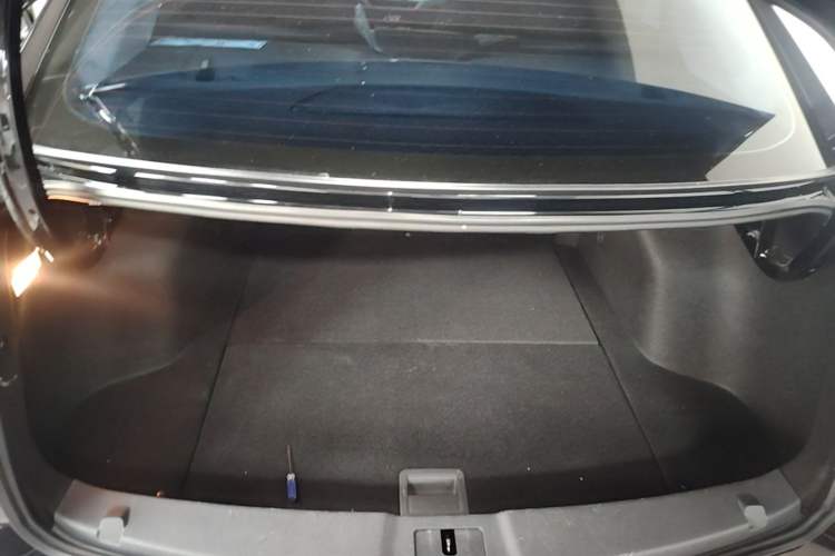 Used Hongqi E-QM5 2023 Revised Version Basic Travel Edition Trunk