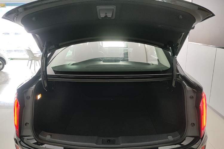 Used Hongqi E-QM5 2023 Revised Version Basic Travel Edition Trunk