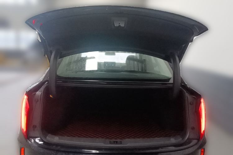 Used Hongqi E-QM5 2023 620km PLUS Trunk