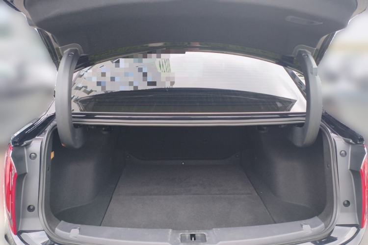 Used Hongqi E-QM5 2023 620km PLUS Trunk