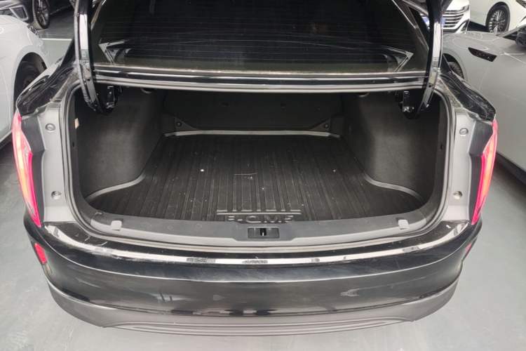Used Hongqi E-QM5 2023 Revised Version Basic Travel Edition Trunk