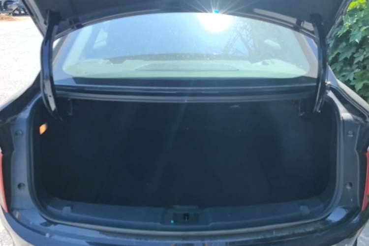 Used Hongqi E-QM5 2023 Revised Version Basic Travel Edition Trunk