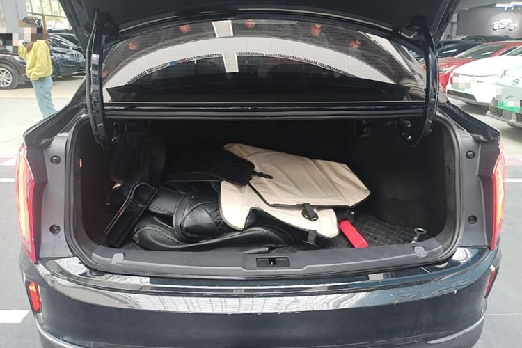 Used Hongqi E-QM5 2023 Revised Version Basic Travel Edition Trunk