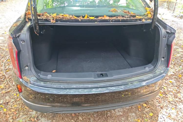 Used Hongqi E-QM5 2023 Revised Version Basic Travel Edition Trunk