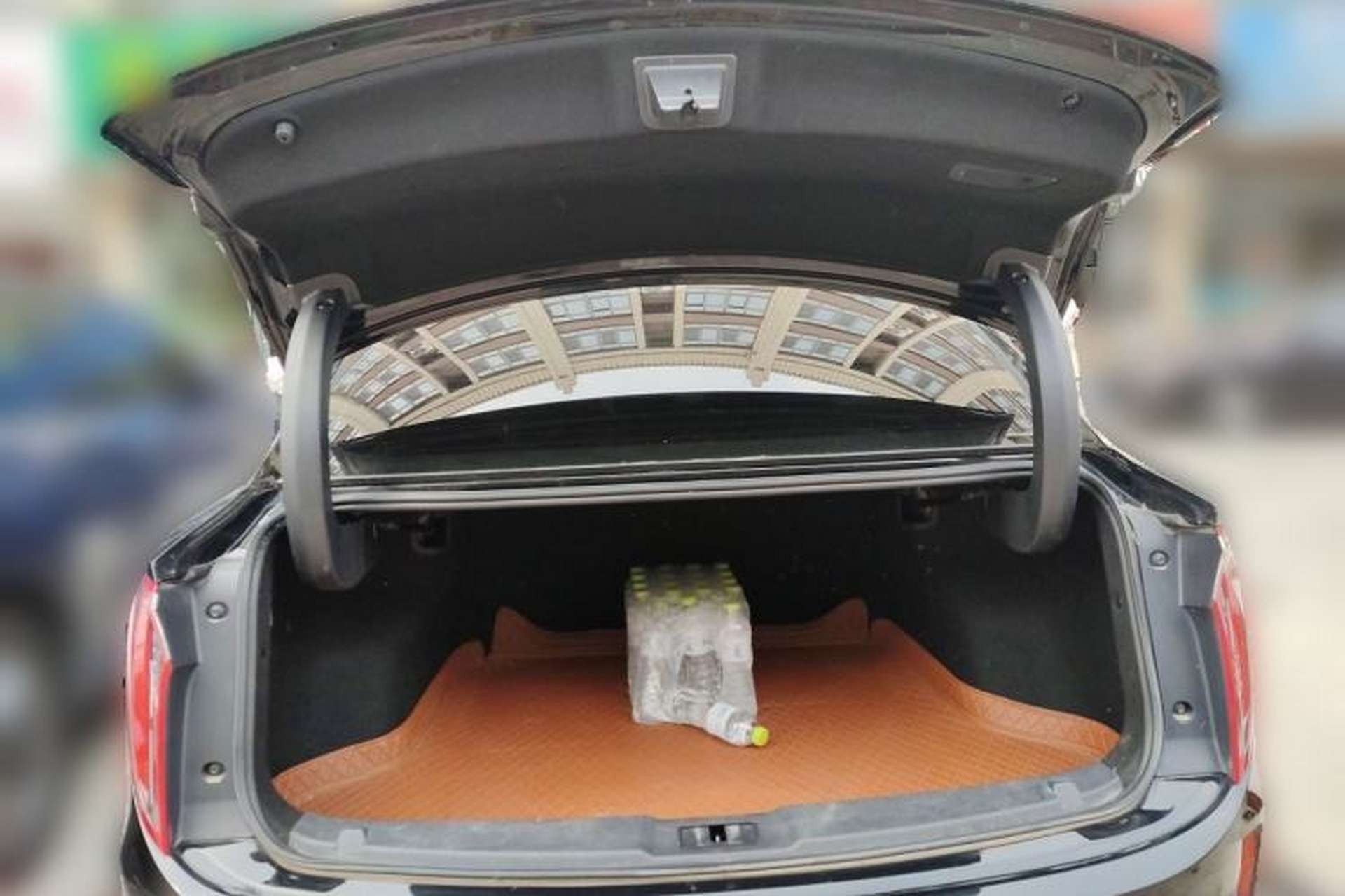 Used Hongqi E-QM5 2023 620km PLUS Trunk