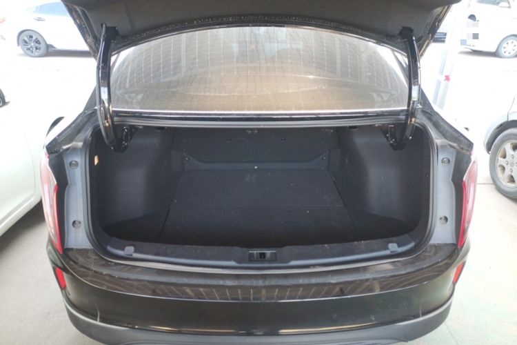 Used Hongqi E-QM5 2023 Revised Version Basic Travel Edition Trunk