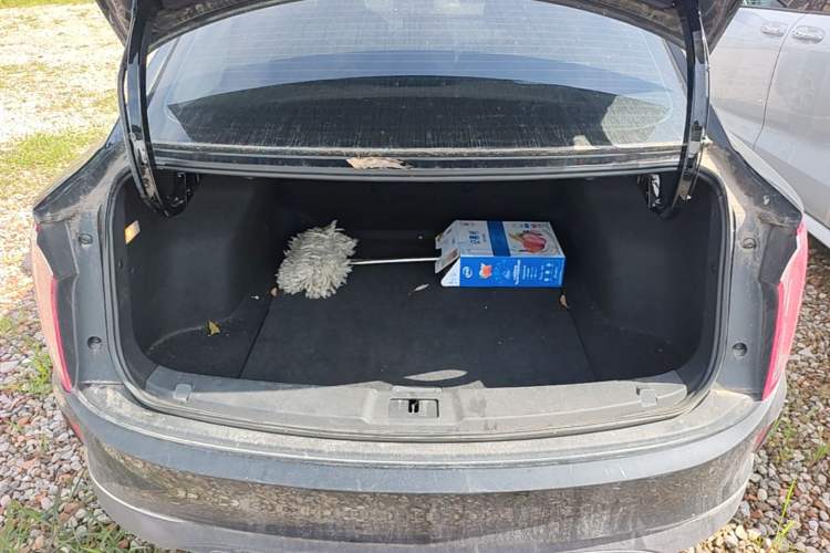 Used Hongqi E-QM5 2023 Revised Version Basic Travel Edition Trunk