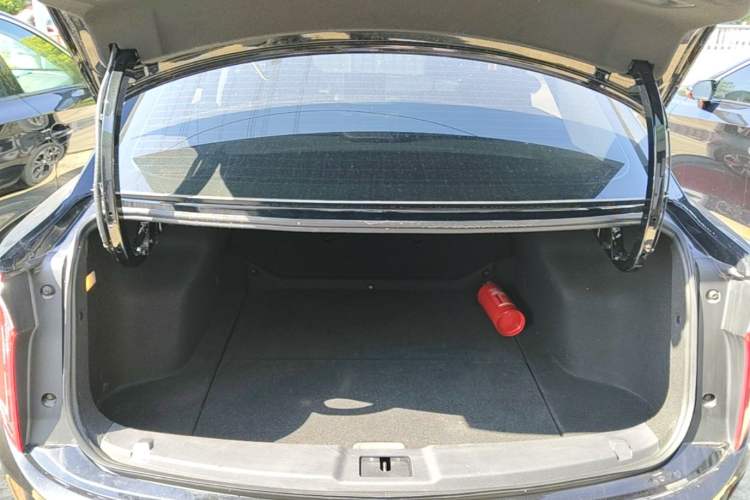 Used Hongqi E-QM5 2023 Revised Version Basic Travel Edition Trunk