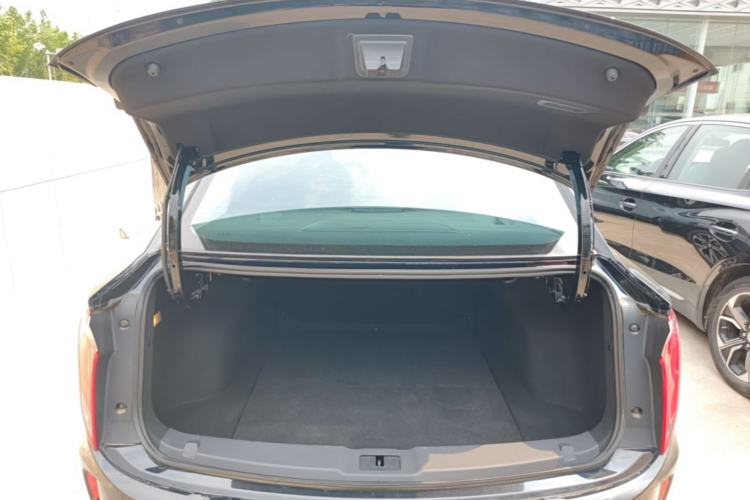 Used Hongqi E-QM5 2023 Revised Version Basic Travel Edition Trunk