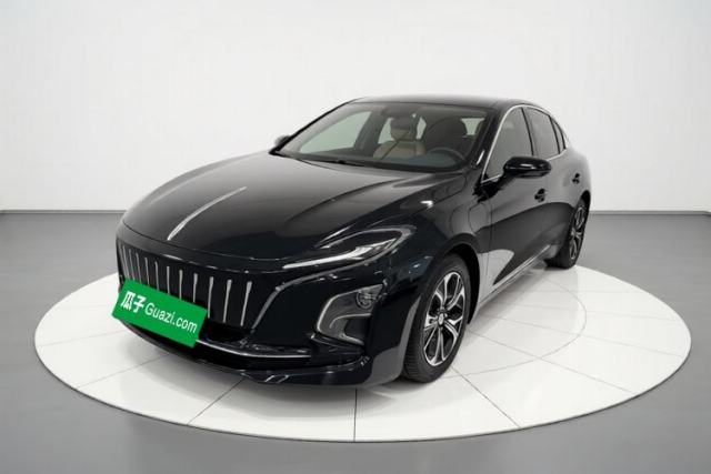 Used Hongqi E-QM5 2023 Base Travel Edition
