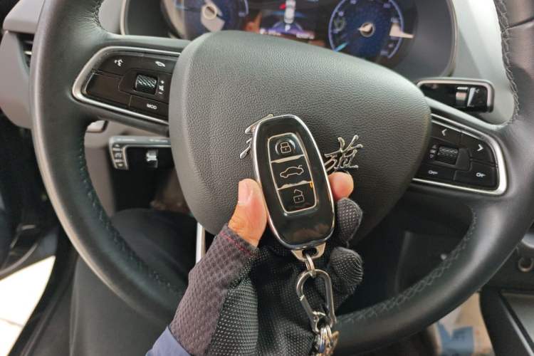 Used Hongqi E-QM5 2023 620km PLUS Vehicle Key