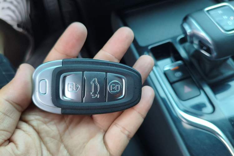 Used Hongqi E-QM5 2023 620km PLUS Vehicle Key
