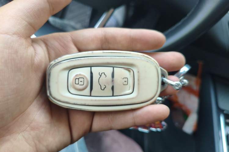 Used Hongqi E-QM5 2023 620km PLUS Vehicle Key