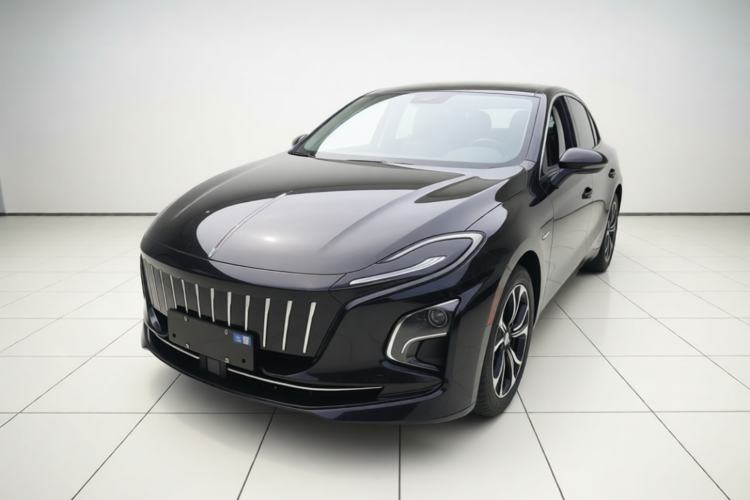 Hongqi E-QM5 2023 Base Travel Edition