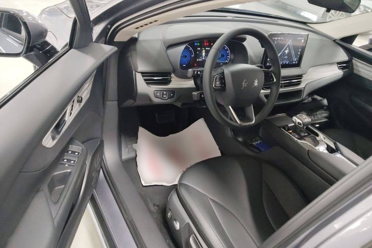 Used Hongqi E-QM5 2023 620km PLUS Driver Seat