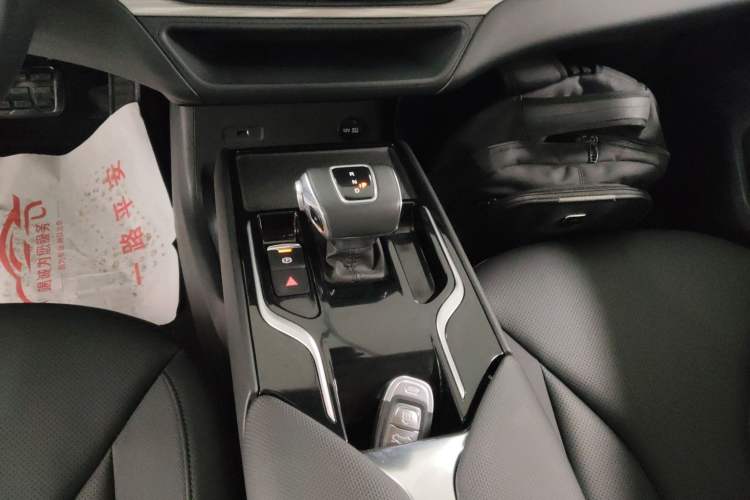Used Hongqi E-QM5 2023 620km PLUS Gear Lever