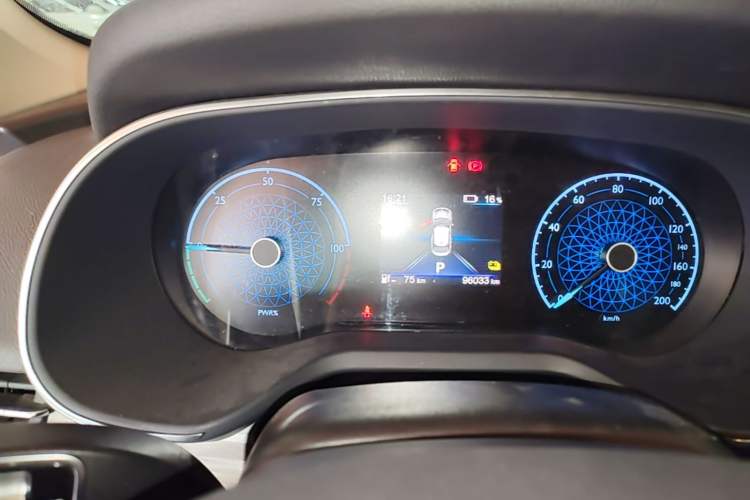 Used Hongqi E-QM5 2023 560km PLUS Instrument Cluster