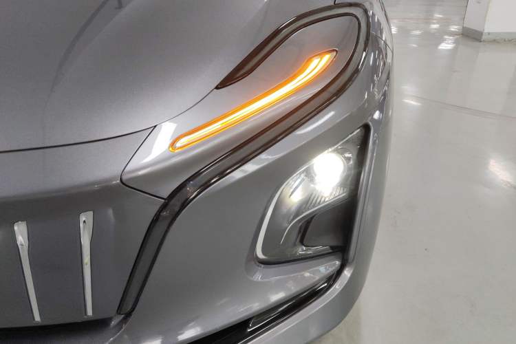 Used Hongqi E-QM5 2023 620km PLUS Left Front Headlight