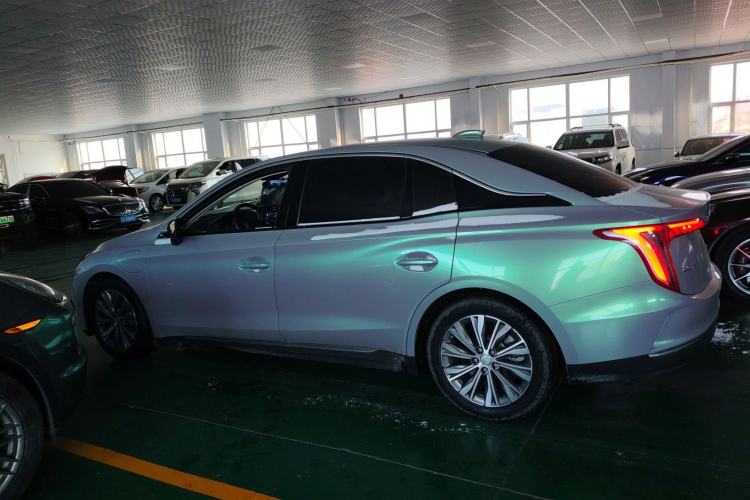 Used Hongqi E-QM5 2023 620km PLUS Left Side