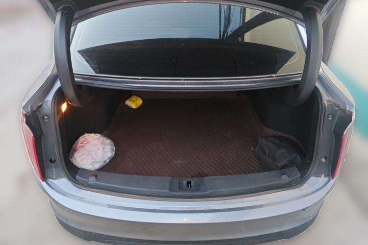 Used Hongqi E-QM5 2023 620km PLUS Trunk