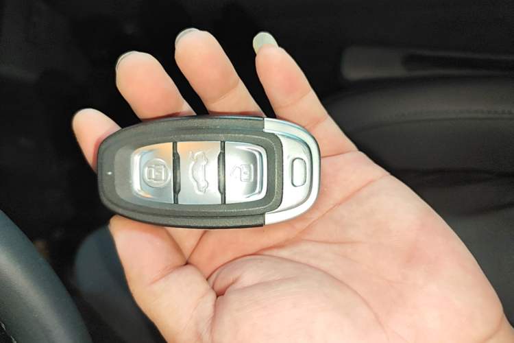 Used Hongqi E-QM5 2023 620km PLUS Vehicle Key