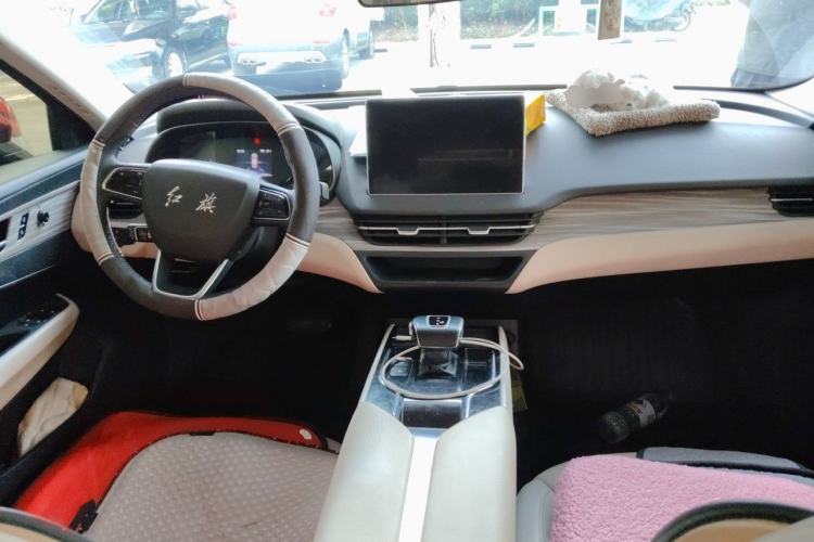 Used Hongqi E-QM5 2023 620km PLUS Center Console