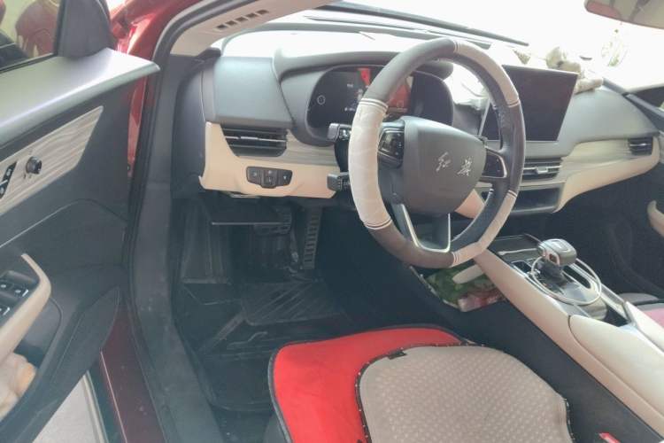 Used Hongqi E-QM5 2023 620km PLUS Driver Seat