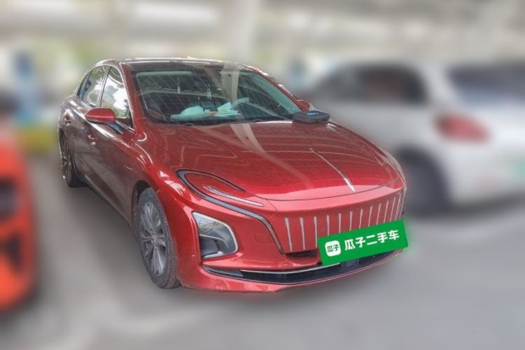 Used Hongqi E-QM5 2023 620km PLUS Front Right 45 Deg