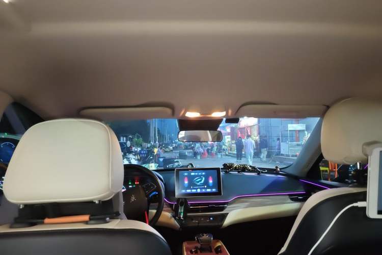 Used Hongqi E-QM5 2023 620km PLUS Headliner
