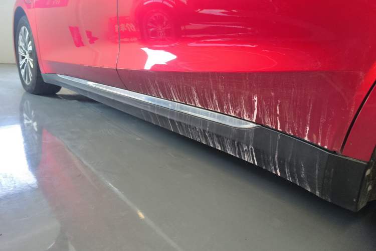 Used Hongqi E-QM5 2023 620km PLUS Left Side Sill