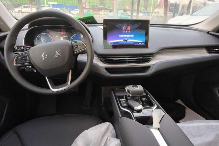 Used Hongqi E-QM5 2023 620km PLUS Center Console