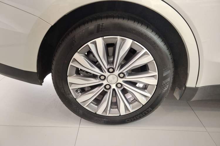 Used Hongqi E-QM5 2023 620km PLUS Exterior 6