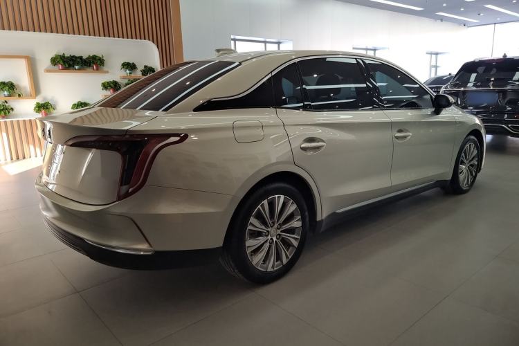 Used Hongqi E-QM5 2023 620km PLUS Exterior 7