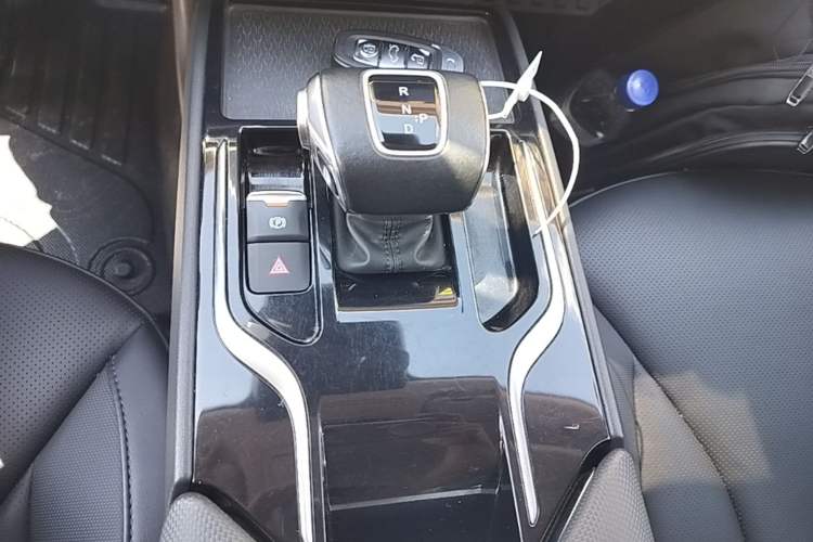 Used Hongqi E-QM5 2023 620km PLUS Gear Lever
