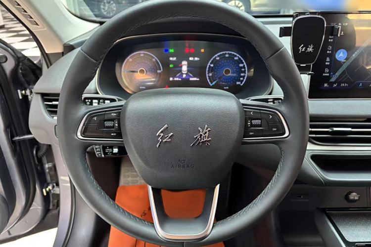 Used Hongqi E-QM5 2023 560km PLUS Interior 2