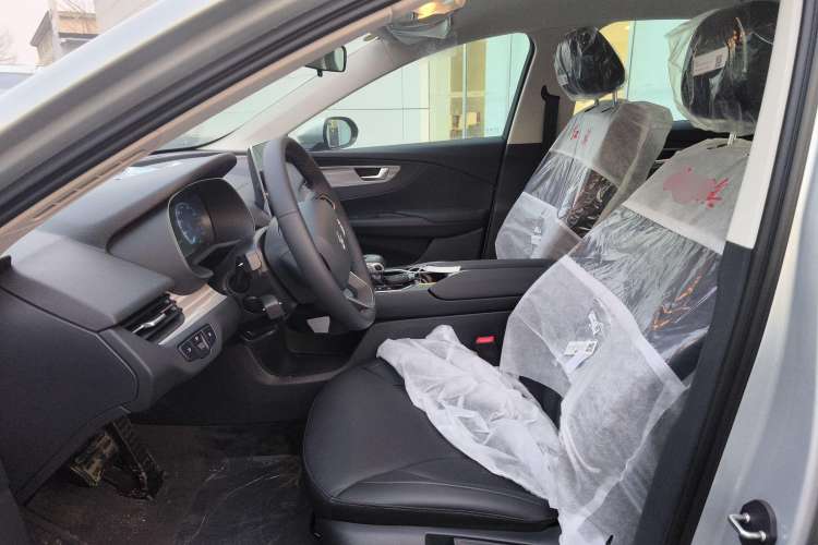 Used Hongqi E-QM5 2023 620km PLUS Left Front Seat