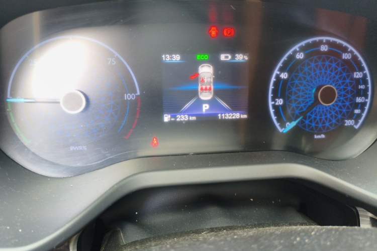 Used Hongqi E-QM5 2023 620km PLUS Odometer Close Up
